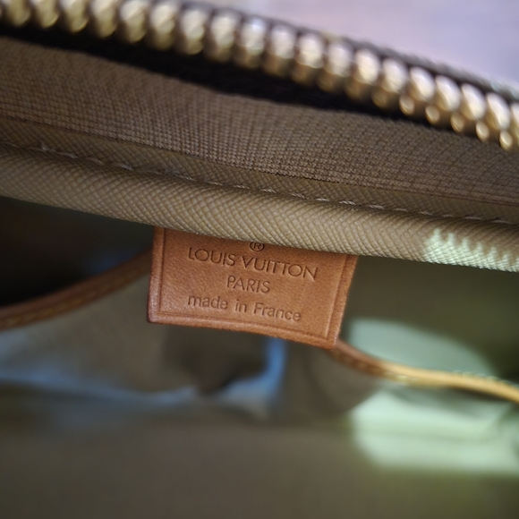 Louis Vuitton Monogram Deaville Bowling Business Handbag - Picture 14 of 16